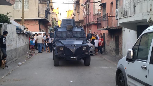 Dur ihtarına uymadı, saklandığı evdeki çocuğu rehin aldı! - Resim: 0