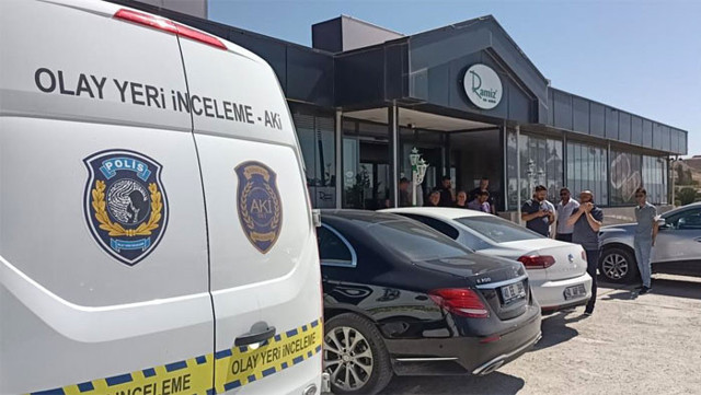 4 ay önce evlendiği karısını öldürdü kaçarken tesislerde sıkıştırıldı intihar etti - Resim: 0