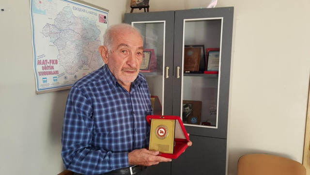 Yarım asırlık muhtar yıllara meydan okuyor! Adaylık için kararını verdi - Resim: 1