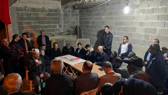 Bakan Soylu'dan maden şehitlerinin ailelerine anlamlı ziyaret - Resim: 0