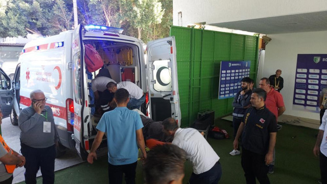 Bandırmaspor'un yıldızı korkuttu: Isaac maç sonu yere yığıldı, ölümden döndü! - Resim: 1