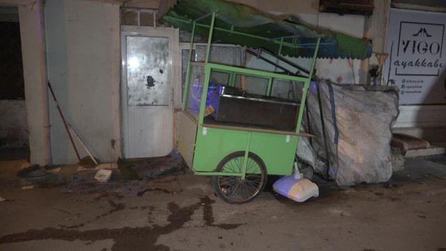 Bursa'da sigara içerken uyuyakalan adam alevler içinde kaldı - Resim: 1