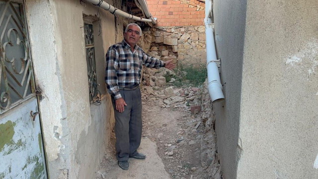 Evleri bu hale geldi! Mahalleli diken üstünde: Ölümle burun buruna yaşıyorlar! - Resim: 3