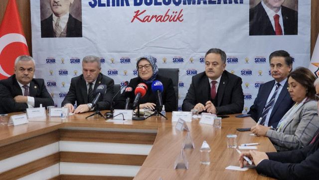 İYİ Parti'de istifa depremi: 25 kişi AK Parti'ye geçti - Resim: 1