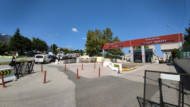 Sakarya'daki kesik baş cinayetinde flaş gelişme: Parçalara ayrılan cesetler çöp poşetinde bulunmuştu! - Resim: 2