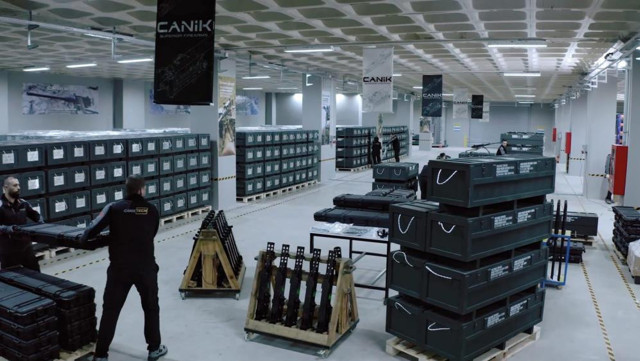 Türkiye Cumhuriyeti tarihinde bir ilk: Yerli ve milli uçaksavar envantere girdi - Resim: 1