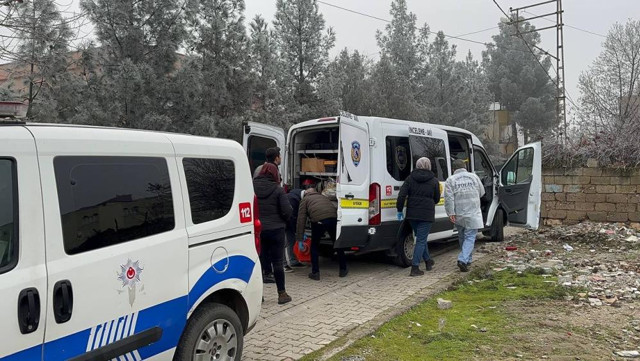 Eski koca cinnet getirdi okulun önünde dehşet saçtı! - Resim: 0