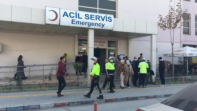 Mersin adliyesinde duruşma öncesi silahlı kavga: 2 kişi yaralandı - Resim: 2