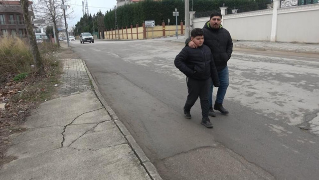 Öğrenciye bodrum kat cezası veren müdür hakkında suç duyurusu! - Resim: 2