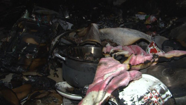 İşten çıkarıldı, sinir krizi geçirdi! Apartman görevlisi bütün eşyalarını yaktı - Resim: 2