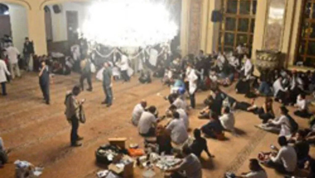 Gezi olaylarındaki Dolmabahçe müezzini CHP'den milletvekili adayı - Resim: 1