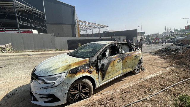 Adana'da plastik fabrikasında çıkan yangın kontrol altına alındı - Resim: 0