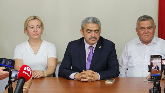 Bahçeli'nin açıklaması heyecanlandırdı! MHP'li isim ilçe adı verdi: "Mutlaka il olacaktır" - Resim: 0