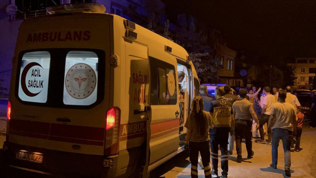 Kayseri'de genç kız dehşet saçtı! Ablasının eşi ile kavga etti: Önüne geleni bıçakladı! - Resim: 0