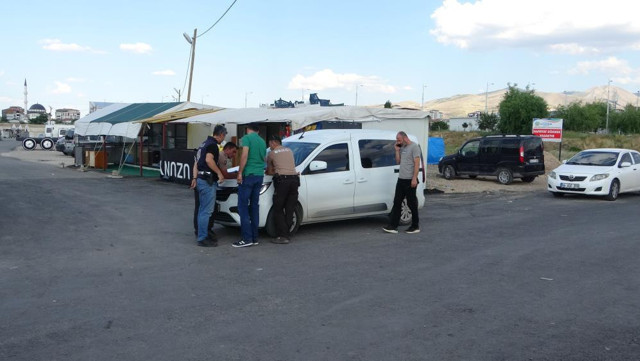 Malatya'da çadır kentte iğrenç olay! Taciz iddiası ortalığı karıştırdı: 1 kişi gözaltına alındı - Resim: 1