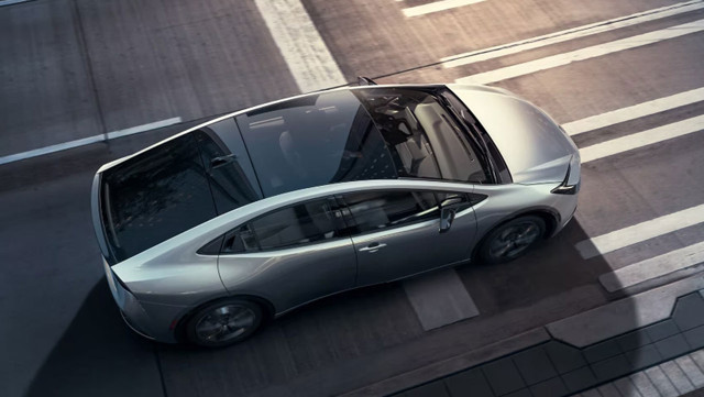 Yeni Toyota Prius Red Dot Tasarım Ödülü'ne layık görüldü - Resim: 0