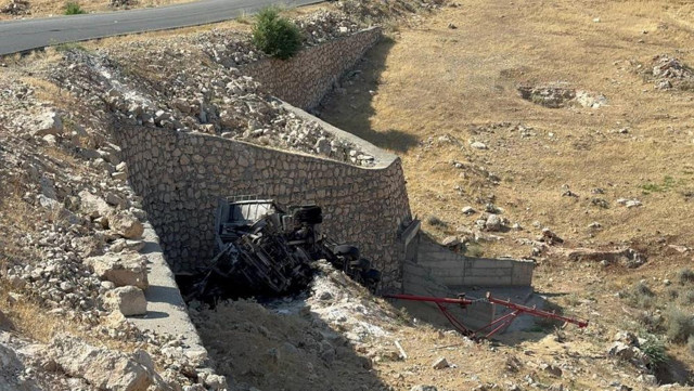 Taklalar atıp alev alev yandı! Batman'da feci kaza 4 kişi öldü - Resim: 0