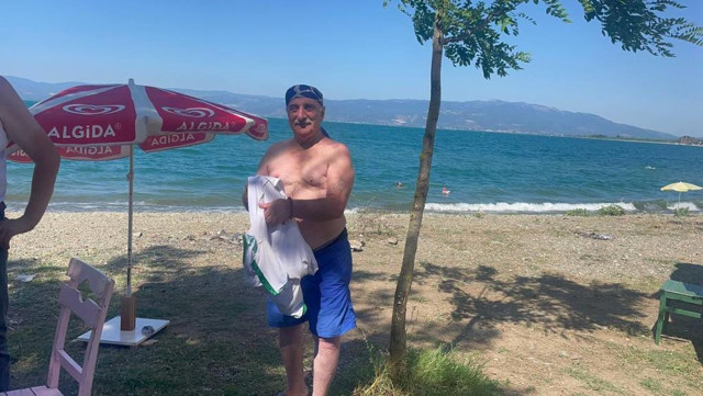 Bursa'da şaka gibi olay... "Gölde boğuldu" diye aranıyordu yürüyerek geldi - Resim: 1