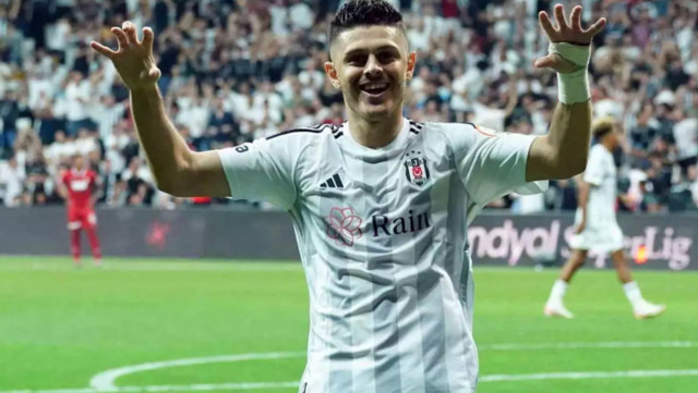 Beşiktaş, Sivasspor engelini rahat aştı! - Resim: 0