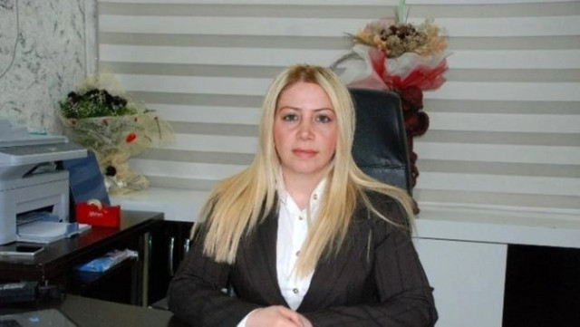 PKK'nın iki yüzlü kasası! Hem PKK'ya hem de evlat nöbeti ailelerine destek oldu - Resim: 0