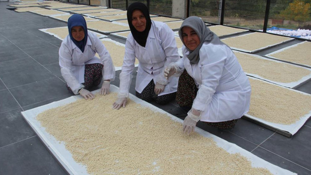 Sivaslı kadınlar üretiyor, Türkiye’nin her yerine gönderiliyor - Resim: 1