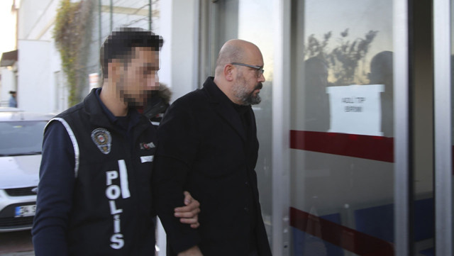 Adana Büyükşehir Belediyesinde rüşvet operasyonu! Çok sayıda gözaltı var! - Resim: 0