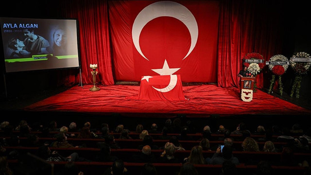 Usta sanatçı Ayla Algan son yolculuğuna uğurlandı! - Resim: 0