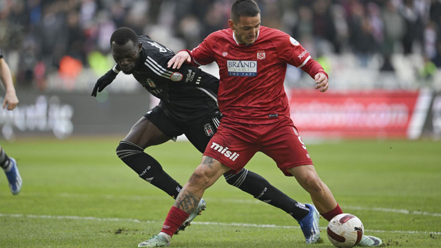 Beşiktaş Sivasspor deplasmanından çıkamadı - Resim: 0
