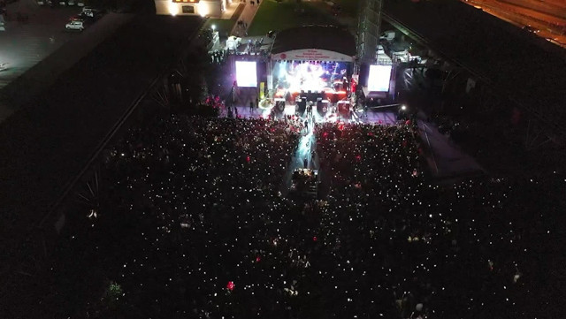 'Savaş Durmazsa Dünya Dursun' demişti, Haluk Levent'ten destek geldi - Resim: 0