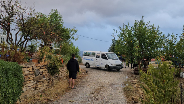 Antalya'da tartıştığı eşini av tüfeğiyle öldüren kişi intihar etti - Resim: 0