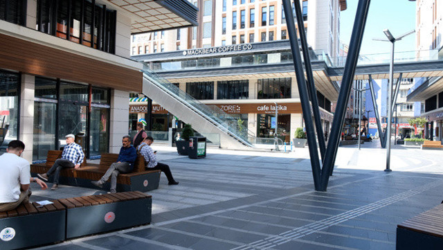 Rize’nin yeni çarşısı kentsel dönüşümde örnek oldu! Bakan Kurum: Rize Meydanı’nın çehresini değiştirdik - Resim: 2