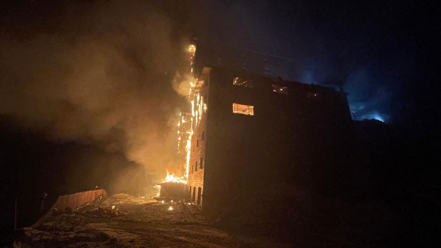 Bolu Kartalkaya Kayak Merkezi'nde otelde yangın: 76 ölü 51 yaralı - Resim: 2