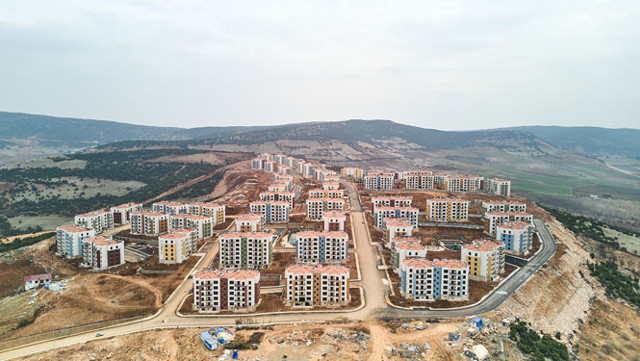 İl il deprem bölgesinde son durum! Bakan Murat Kurum: Deprem bölgemizi ihya etmeden bize durmak yok - Resim: 2