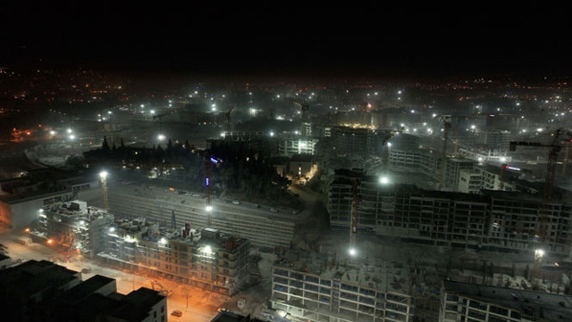 Bakan Murat Kurum: Asrın inşasına 7/24 tam gaz devam - Resim: 1