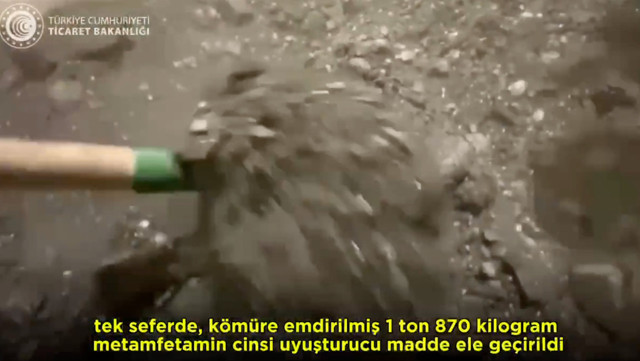 Gürbulak'ta "tarihi" operasyon! 1 ton 870 kilogram uyuşturucu, kömüre emdirilmiş halde ele geçirildi - Resim: 2