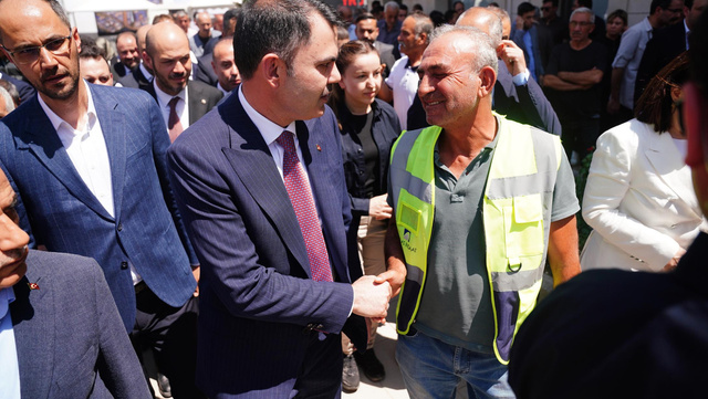 Bakan Murat Kurum, Kahramanmaraş'ta konuştu: 250 bininci konut yarın teslim edilecek - Resim: 1