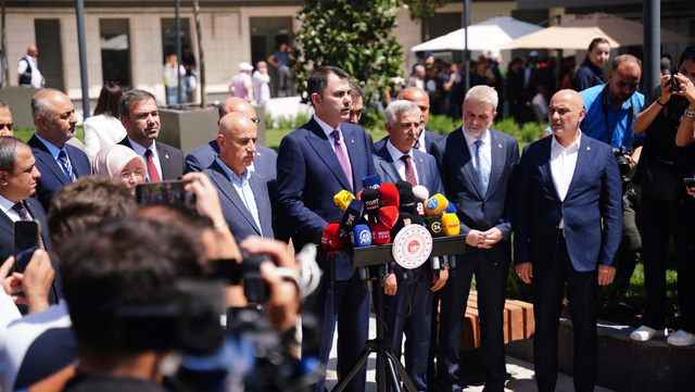 Bakan Murat Kurum, Kahramanmaraş'ta konuştu: 250 bininci konut yarın teslim edilecek - Resim: 3