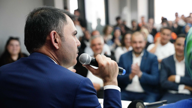 Gençlerin çay davetine Bakan Murat Kurum katıldı: "Sen bize Reis'in emanetisin" - Resim: 4