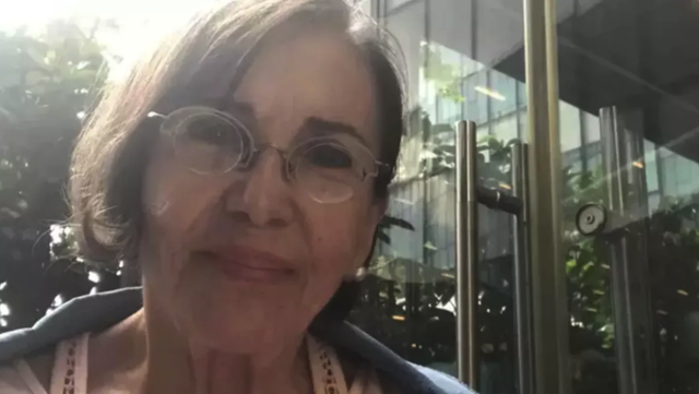 Sihirli Annem'in Perihan'ı kanserle mücadele ediyor! Sevenlerinden böyle dua istedi - Resim: 0