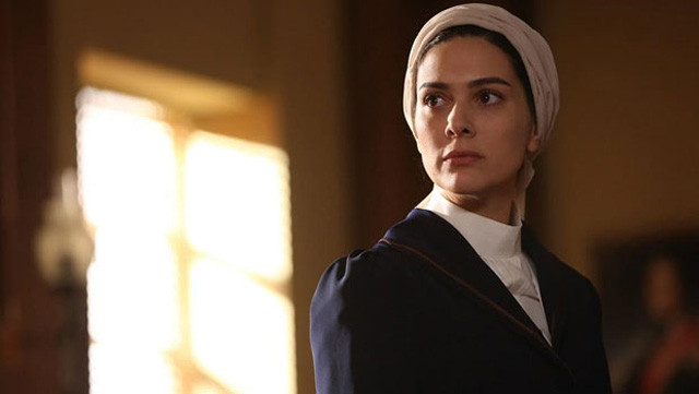 Bergüzar Korel isyan etti "Aynı evden iki kişi çalışıyoruz" - Resim: 4