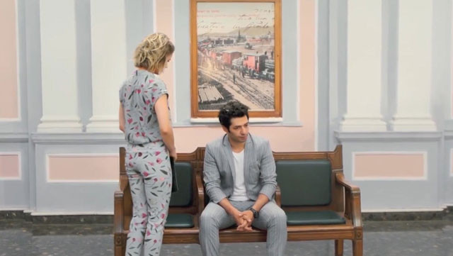 Mert Fırat ve Burcu Biricik'ten büyük beğeni toplayan 'İki Yabancı' düeti - Resim: 3