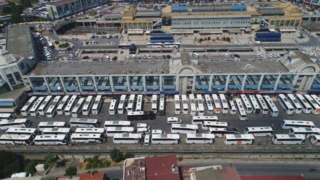 Demokrasi kuyruğu! 15 Temmuz Otogarı'nda seçim göçü havadan görüntülendi - Resim: 2