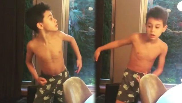 Cem Yılmaz oğlu Kemal'in dans videosunu yükledi çıplak manken isyan ettirdi - Resim: 2