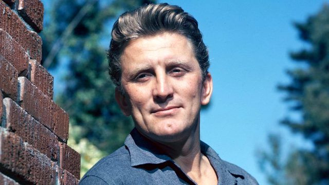 Hollywood yıldızı ünlü aktör Kirk Douglas 103 yaşında hayatını kaybetti! - Resim: 4