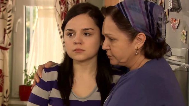 Aşk-ı Memnu'nun Cemile'si son haliyle şok etti Pelin Ermiş mini şortlu pozlarını paylaştı - Resim: 1