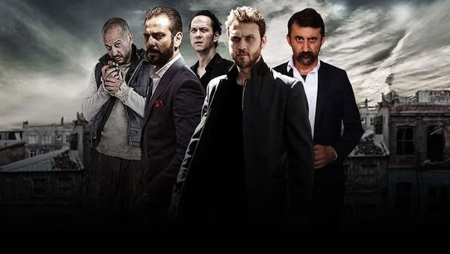 Show TV Çukur setinde skandal görüntüler! Bir kamyon dolusu figüranla... - Resim: 1