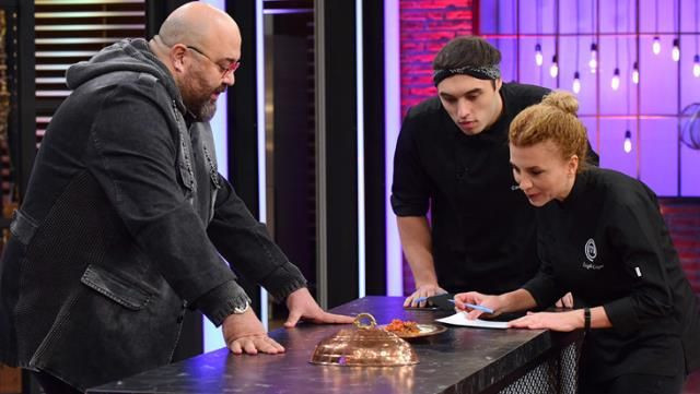 MasterChef Türkiye'den Özgül Coşar elendi Emir Elidemir finalist oldu - Resim: 4