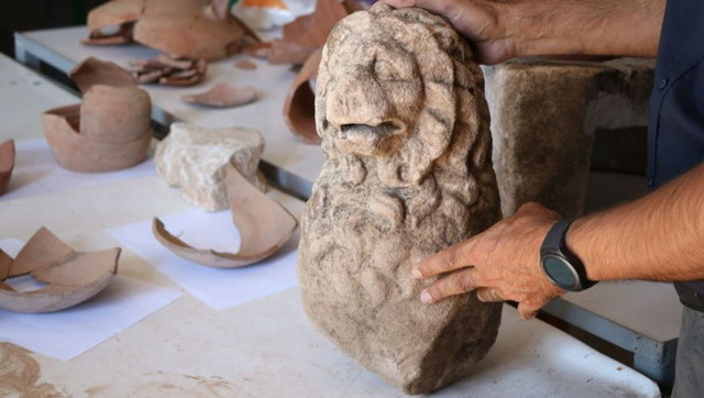 Çanakkale Assos Antik Kenti'nde 2 bin 200 yıllık aslan heykeli bulundu - Resim: 2