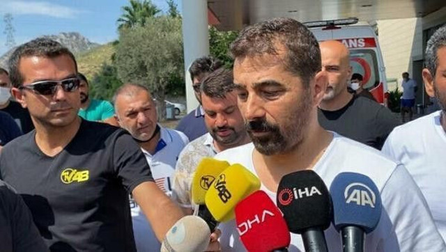 İbrahim Tatlıses yine reddetti! Oğlu Ahmet Tatlı'ya çok sert sözler: "Numarasını yaptı gitti" - Resim: 1