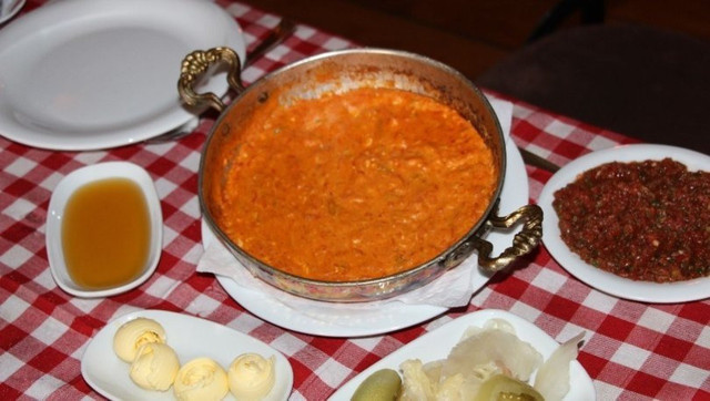 Onun lezzeti bambaşka çakallı menemeni tarifi! - Resim: 0